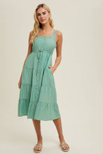 Load image into Gallery viewer, BUTTON-UP TIERED MIDI DRESS