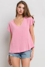 Load image into Gallery viewer, Solid Linen V-neck Short Sleeve Top