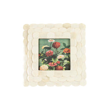 Load image into Gallery viewer, Emery 4x4 Photo Scallop Picture Frame White Bone