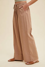 Load image into Gallery viewer, STRIPED STRAIGHT PANTS WITH DRAWSTRING MOCHA/WHITE