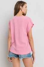 Load image into Gallery viewer, Solid Linen V-neck Short Sleeve Top