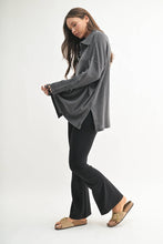 Load image into Gallery viewer, Cotton Blend Waffle Knit Oversized Collared Long Sleeve: Black