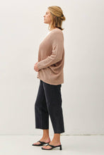 Load image into Gallery viewer, PLUS DOLMAN SLEEVE OPEN FRONT CARDIGAN: CAMEL

