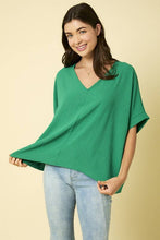 Load image into Gallery viewer, DOLMAN SLEEVE V-NECK TOP: Kelly Green
