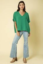 Load image into Gallery viewer, DOLMAN SLEEVE V-NECK TOP: Kelly Green
