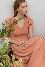 Load image into Gallery viewer, FLUTTER SLEEVE MAXI DRESS: BLACK
