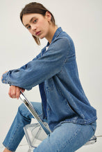 Load image into Gallery viewer, DENIM LOOK TENCEL UTILITY JACKET
