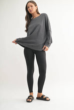 Load image into Gallery viewer, Waffle Ribbed Roundneck Pullover: NEW ORCHID
