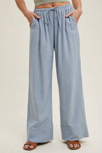 Load image into Gallery viewer, STRIPED STRAIGHT PANTS WITH DRAWSTRING MOCHA/WHITE
