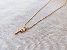Load image into Gallery viewer, Hepburn Pearl Pendant with Cross Layering Necklace: Cross

