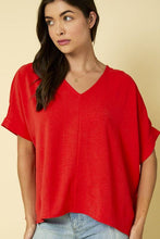 Load image into Gallery viewer, DOLMAN SLEEVE V-NECK TOP: Kelly Green
