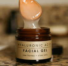 Load image into Gallery viewer, TAYLOR AND CO - HYALURONIC ACID FACIAL GEL | ALOE VERA + RAW HONEY 2 OZ JAR

