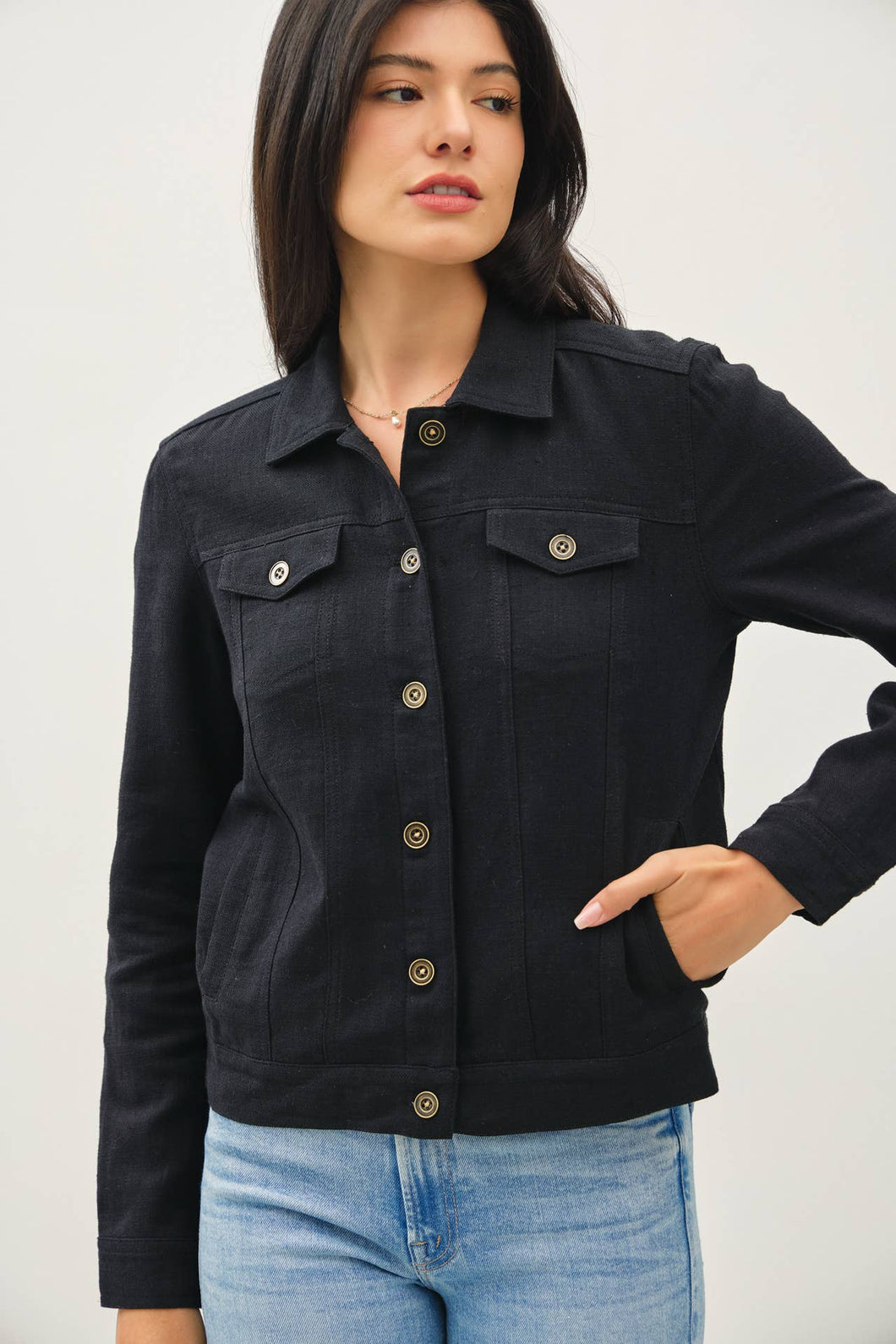 LIGHTWEIGHT LINEN BLEND BUTTONED JACKET