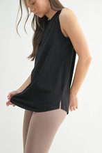 Load image into Gallery viewer, Notched Sleeveless Flowy Tank Top: BLACK
