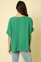 Load image into Gallery viewer, DOLMAN SLEEVE V-NECK TOP: Kelly Green
