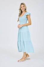 Load image into Gallery viewer, FLUTTER SLEEVE MAXI DRESS: BLACK

