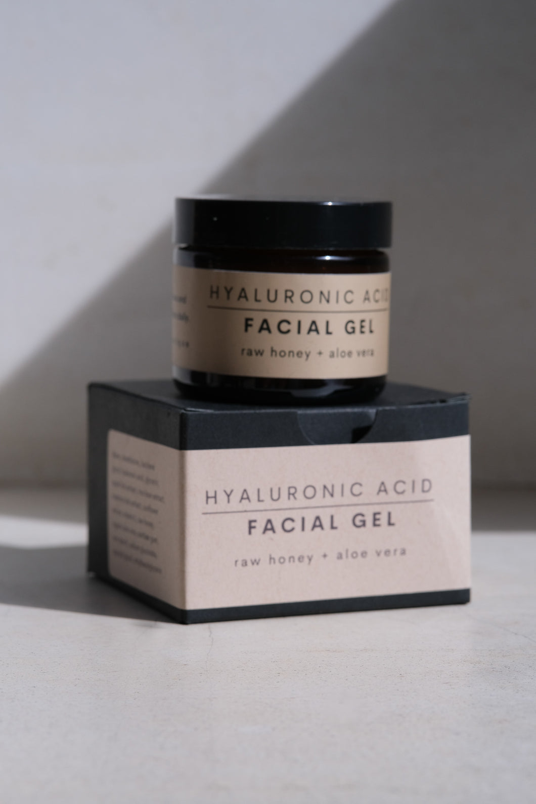 TAYLOR AND CO - HYALURONIC ACID FACIAL GEL | ALOE VERA + RAW HONEY 2 OZ JAR
