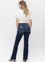 Load image into Gallery viewer, JUDY BLUE - HIGH WAISTED VINTAGE FRAYED HEM BOOTCUT (82568REG)
