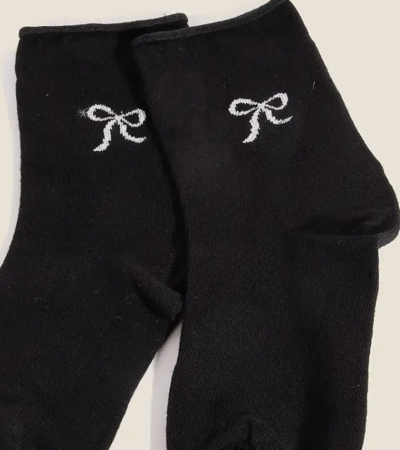 bow socks