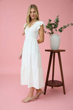 Load image into Gallery viewer, FLUTTER SLEEVE MAXI DRESS: BLACK
