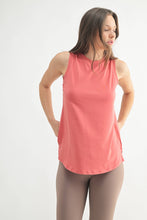 Load image into Gallery viewer, Notched Sleeveless Flowy Tank Top: BLACK
