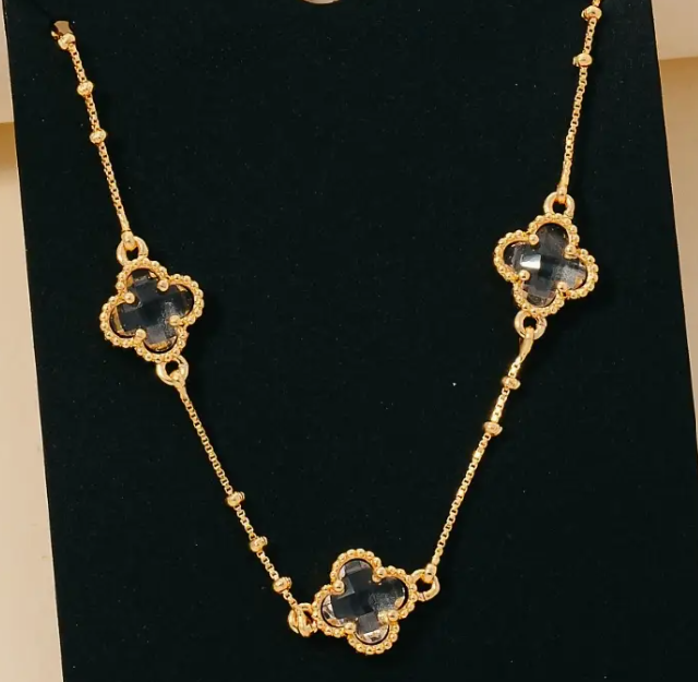 clover charm necklace