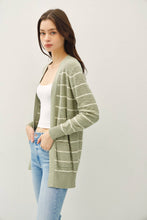 Load image into Gallery viewer, STRIPED COTTON SLUB CARDIGAN: Indigo

