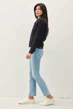 Load image into Gallery viewer, LIGHTWEIGHT LINEN BLEND BUTTONED JACKET
