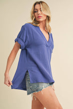 Load image into Gallery viewer, Trudie Top 4: Teal  Top
