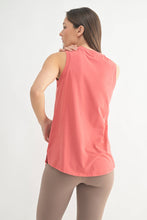 Load image into Gallery viewer, Notched Sleeveless Flowy Tank Top: BLACK
