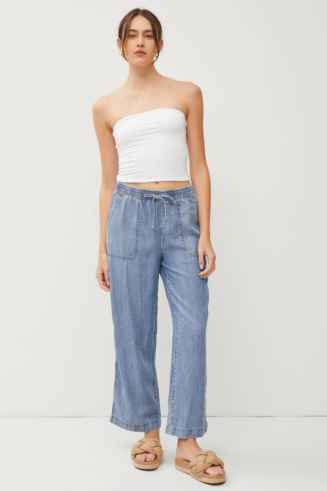 DENIM WASH DRAWSTRING WIDE LEG PANTS: Med Wash