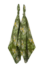 Load image into Gallery viewer, Milkbarn Muslin two piece Burp Cloth
